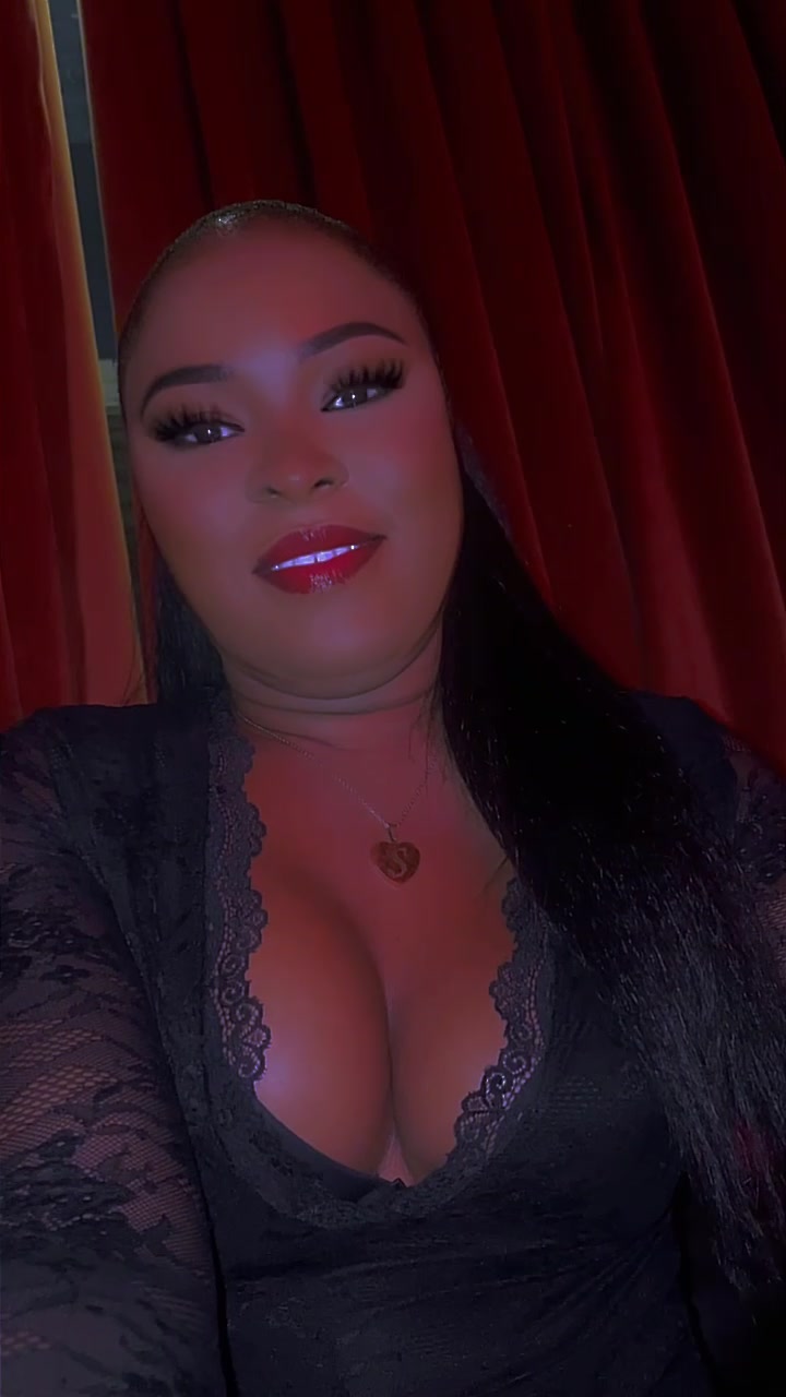 @screamysandelle