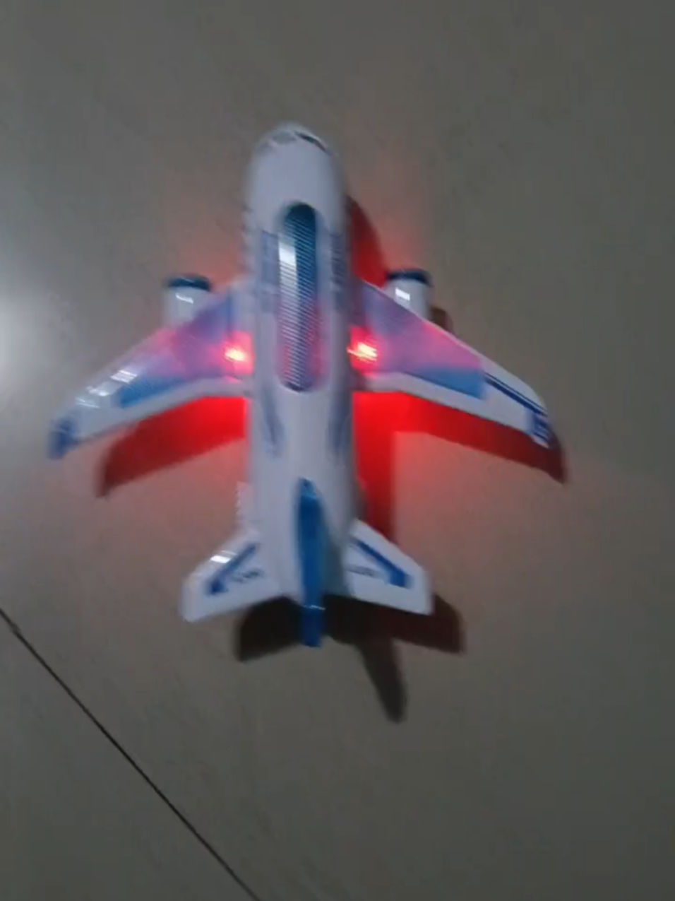 @T𝓸𝓷𝔂 ES