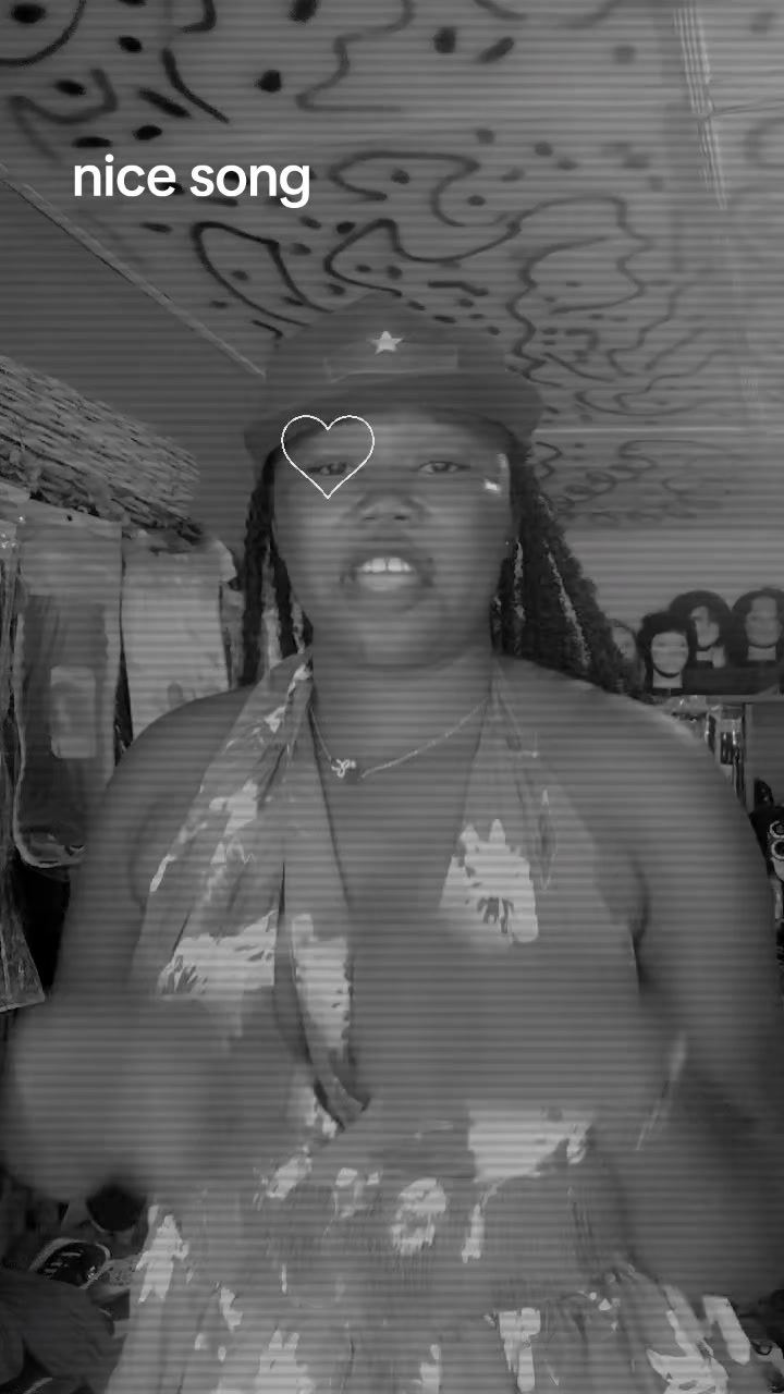 @Madam Blackie123💕💕💕