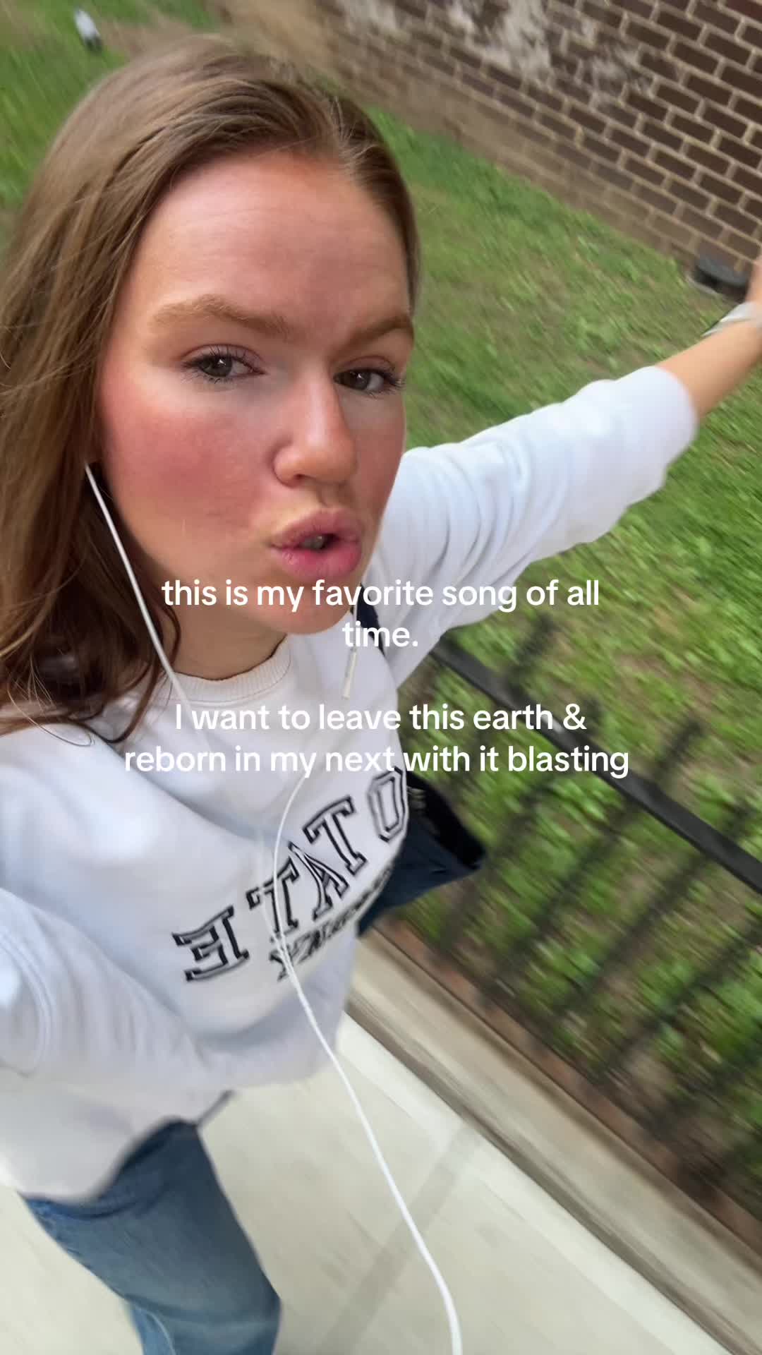 @tarataranyc