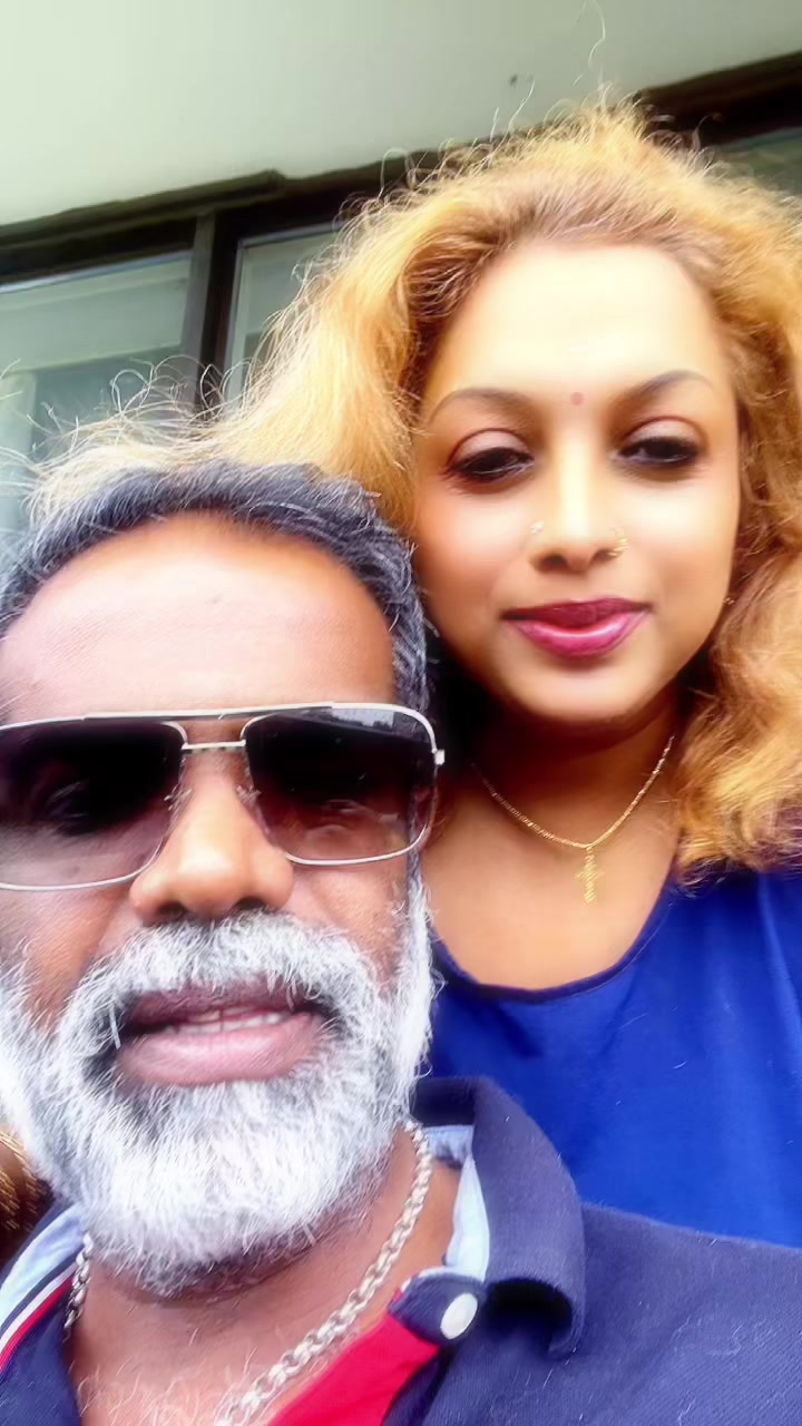 @Shobananava🇨🇦🇱🇰🇸🇬🇳🇬