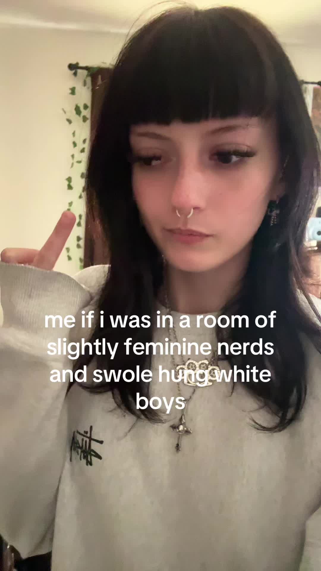 @⃟