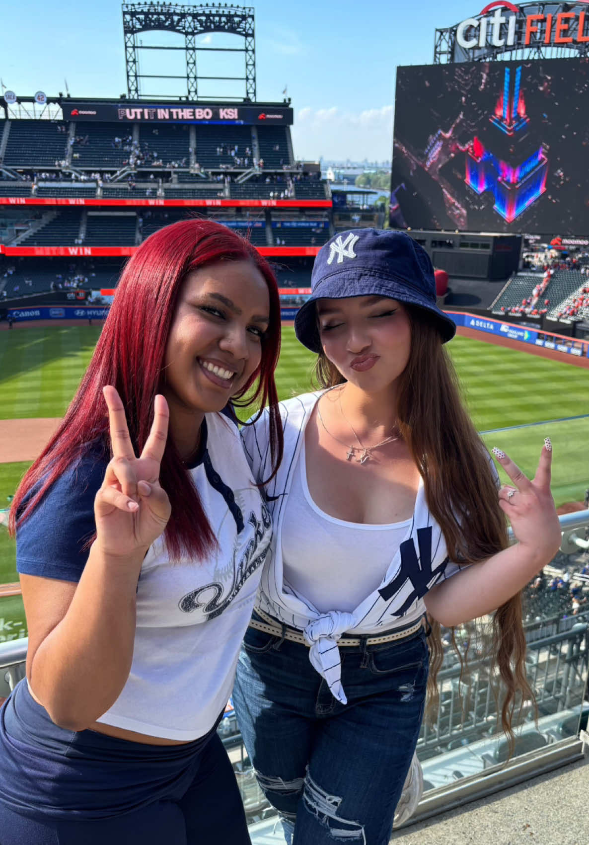 @Nicoletta 💖⚾️ ♫
