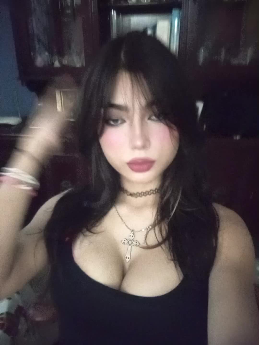 @╋━