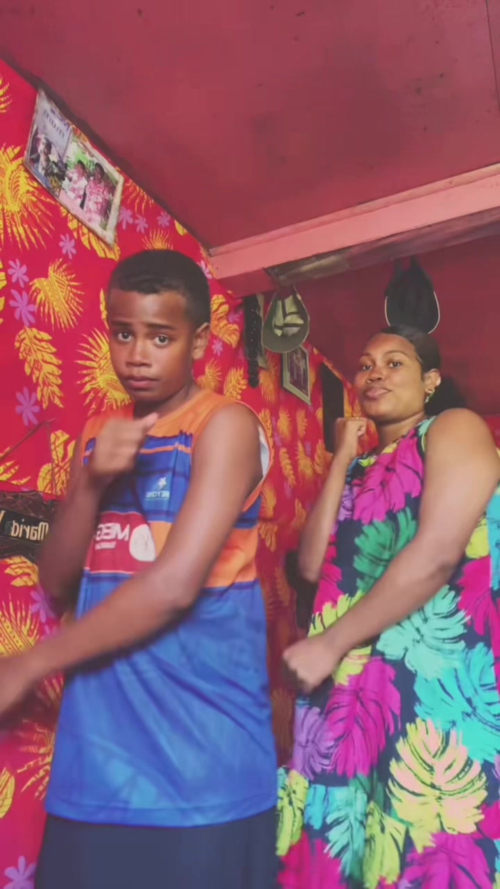 @ℛ𝒾𝒶🇫🇯 𝒥ℴℯ🇦🇺