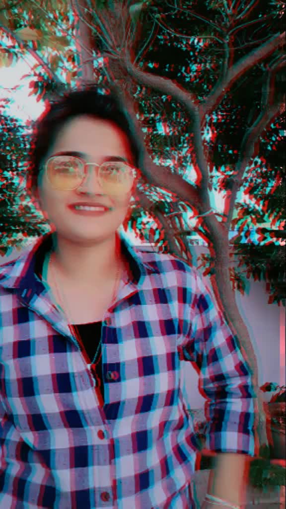 @Shinchan girl ✌