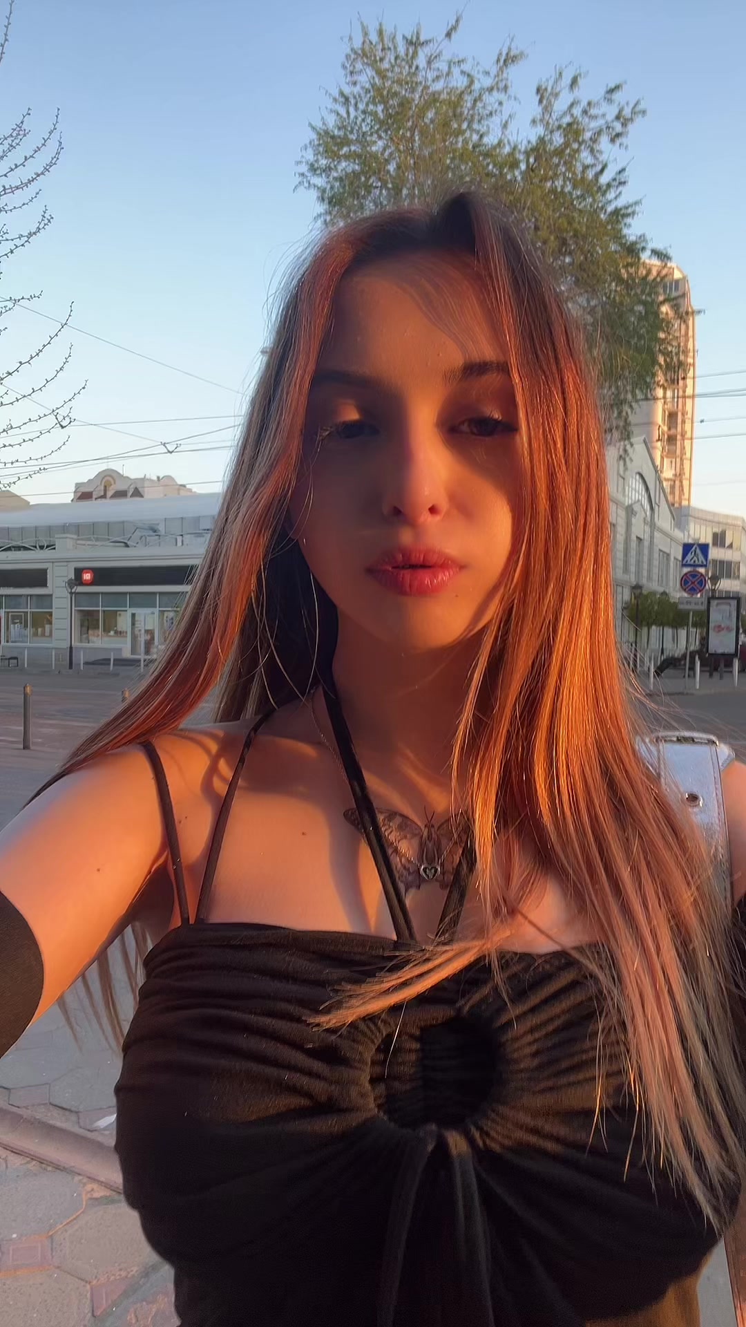 @Valeria