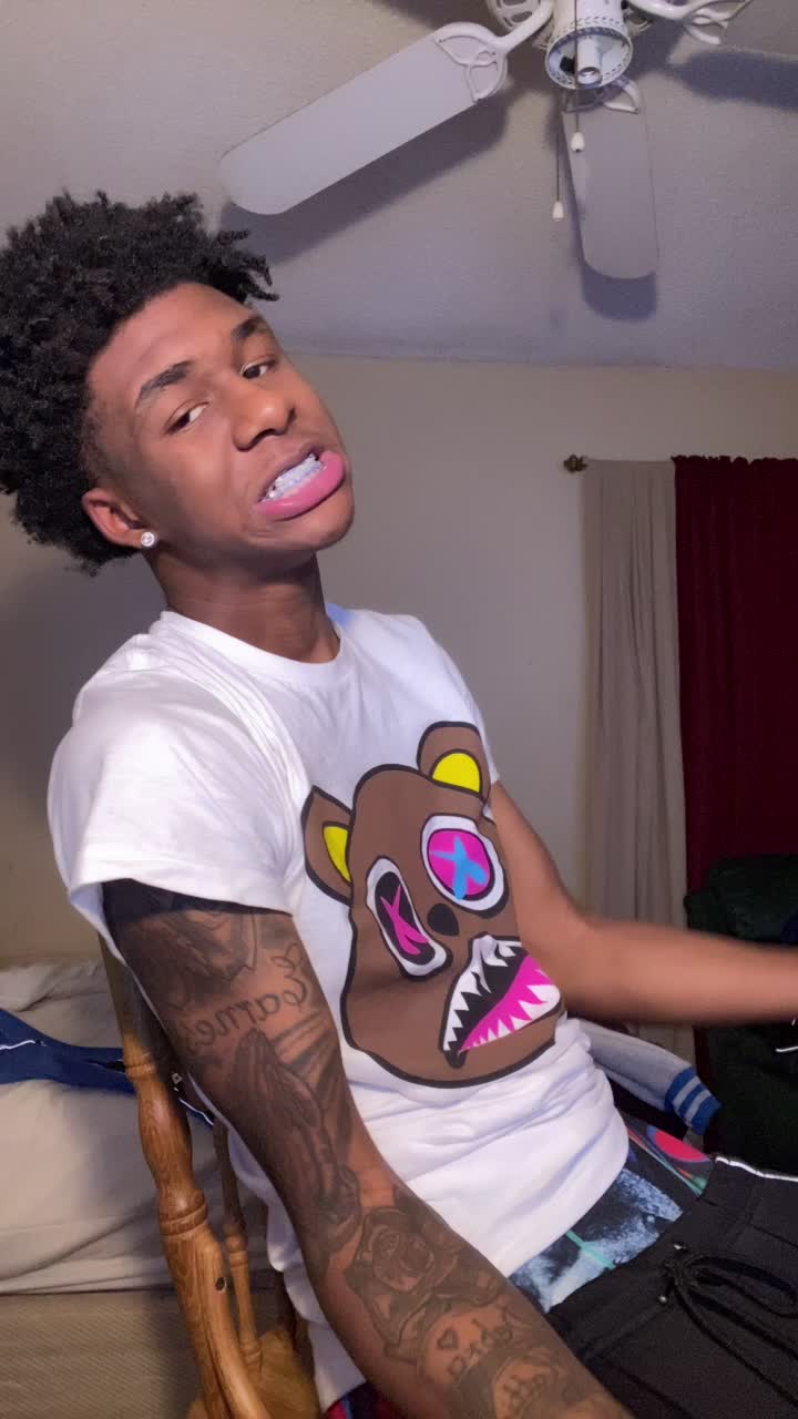 @Deeskii
