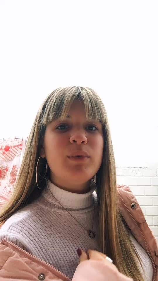@Abril Modernel