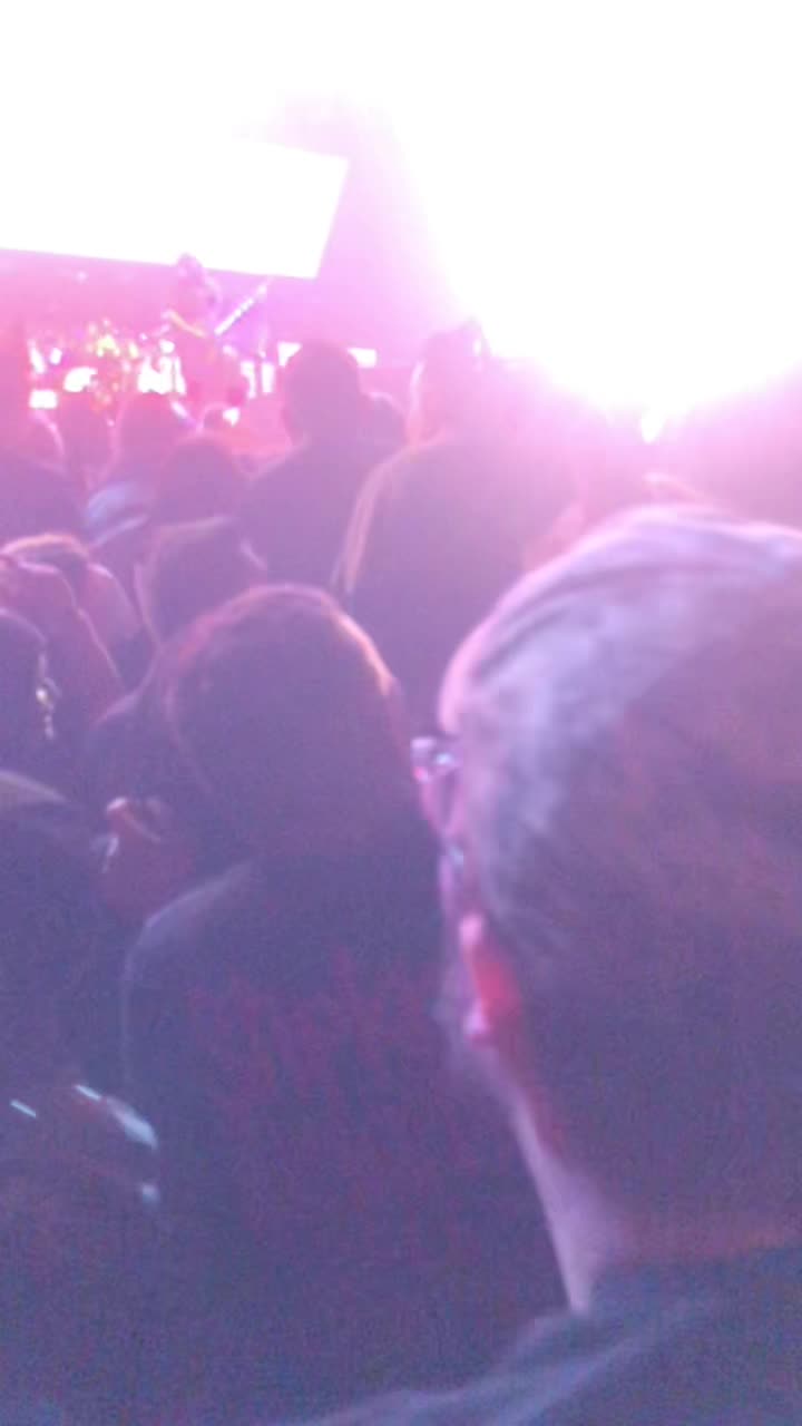 @user100798