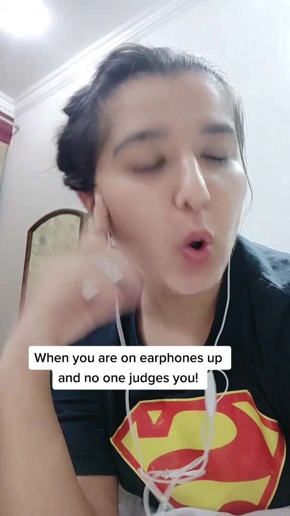 @Sara Tandon⚡