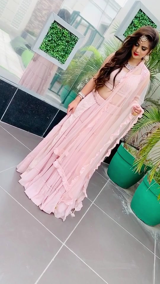 @👑Mannat11122💃🏻
