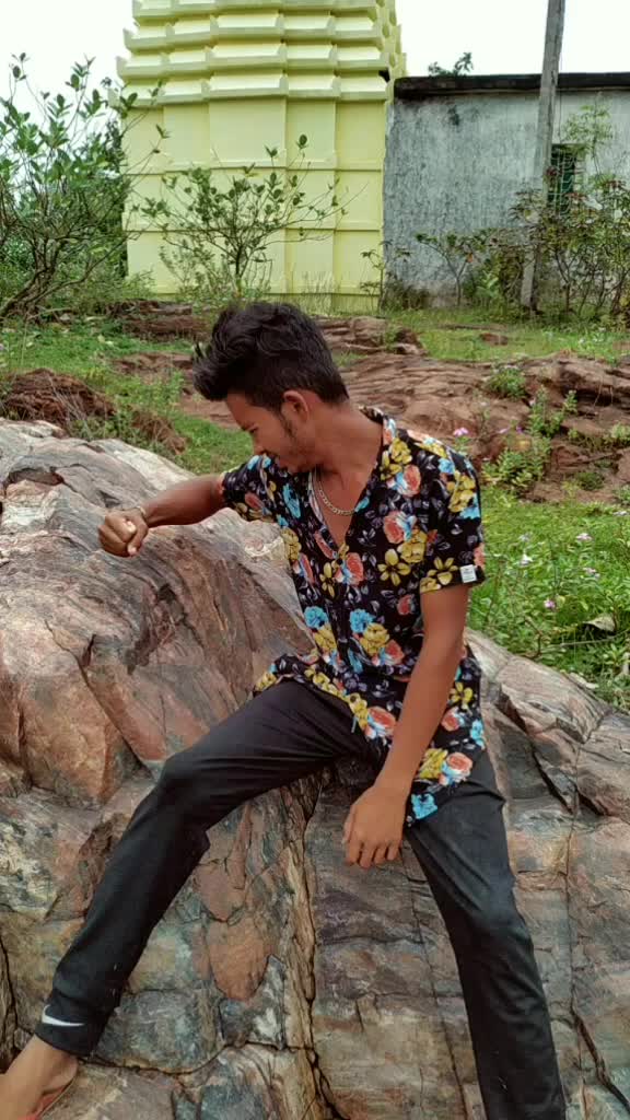 @kumar Majhi