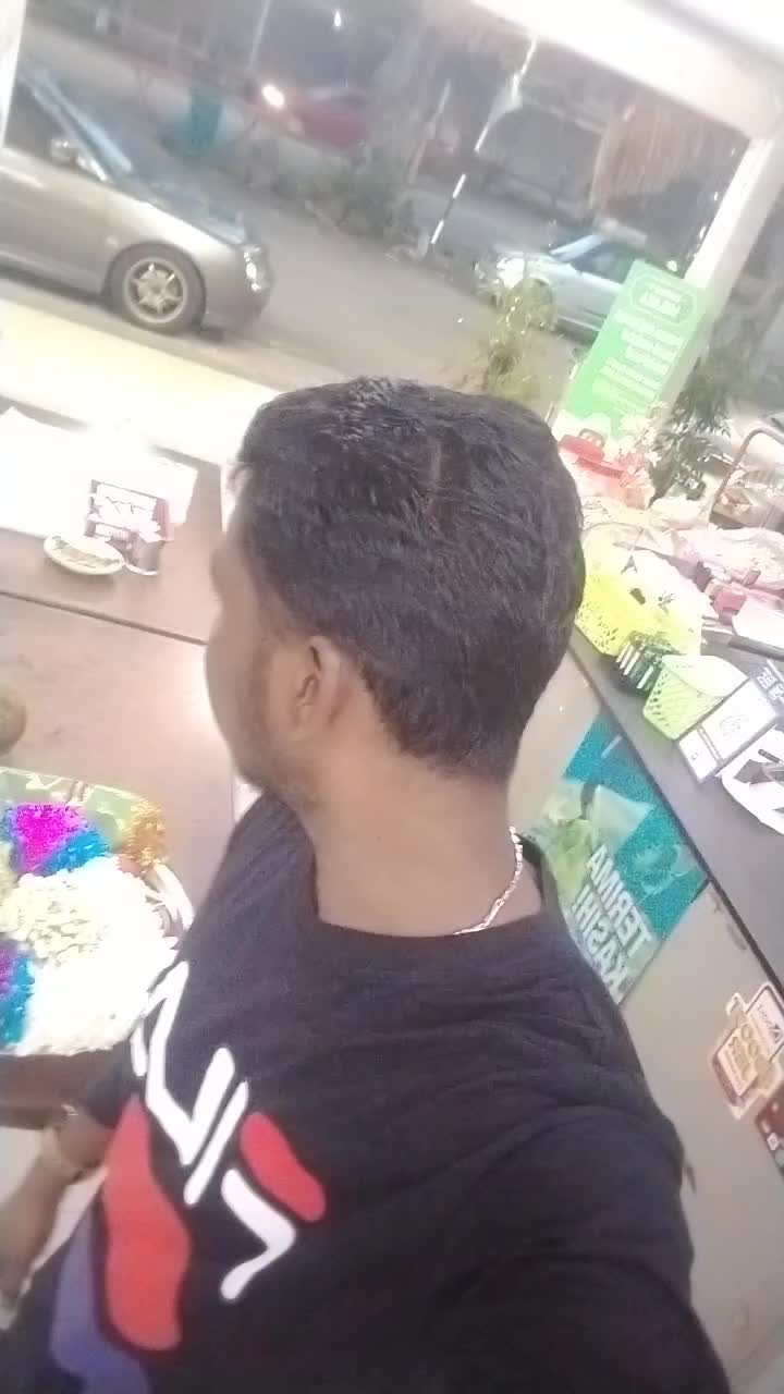 @பாரதி அன்புக்கு மட்டும் அடிமை