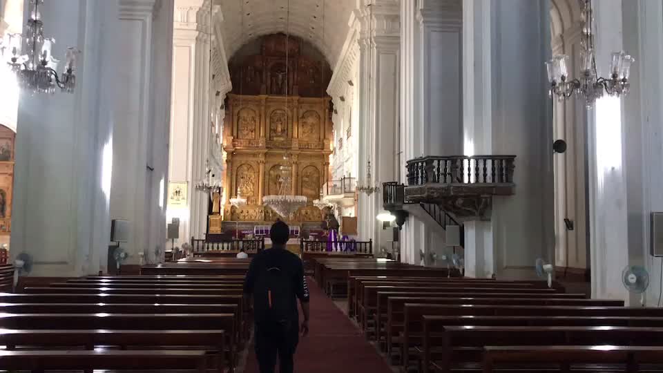 @Travelvibes