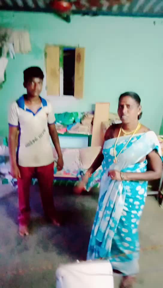 @user412862260800