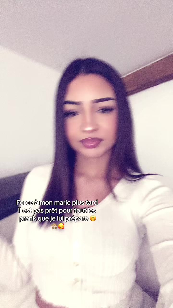 @Myriam ᥫ᭡