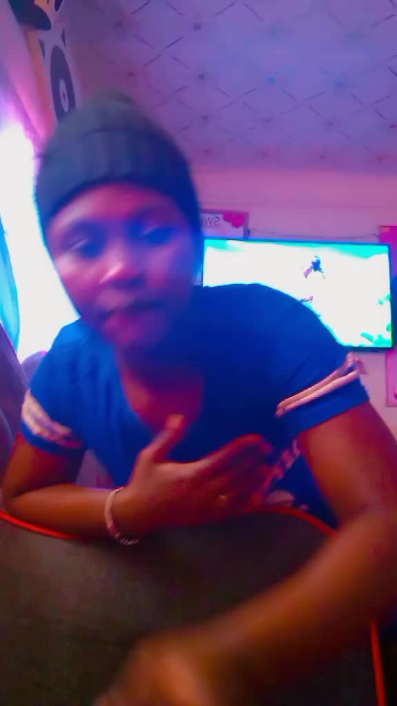 @Kiki