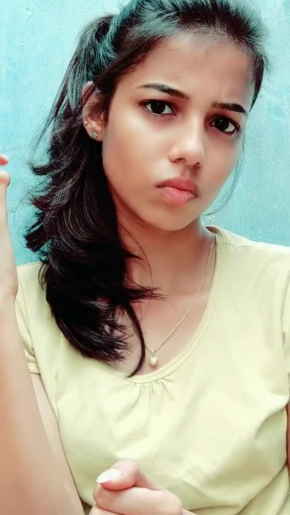 @priyabalakrish 👑