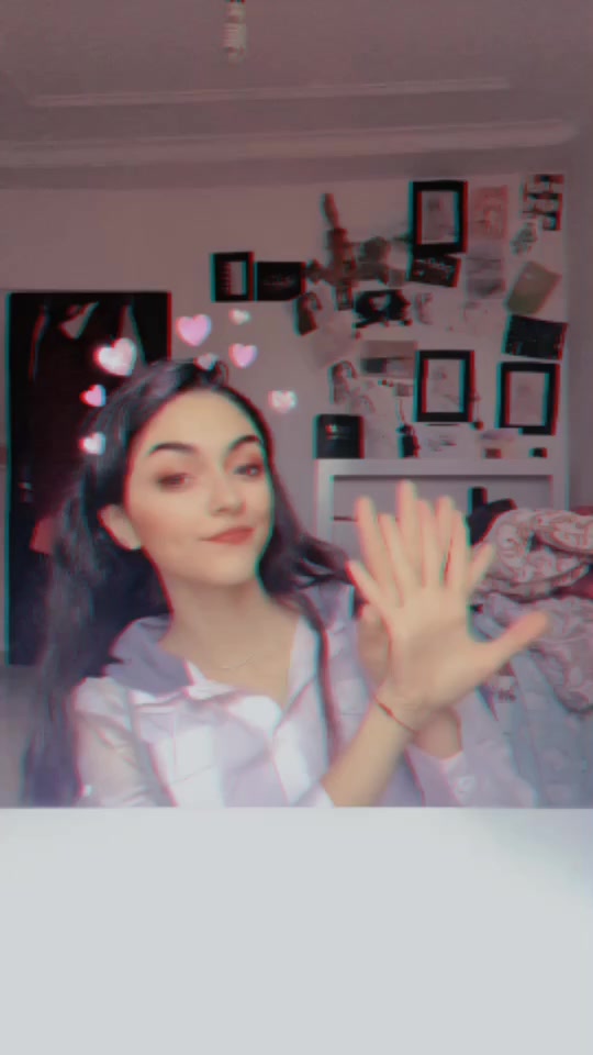 @delaramkalantri.80