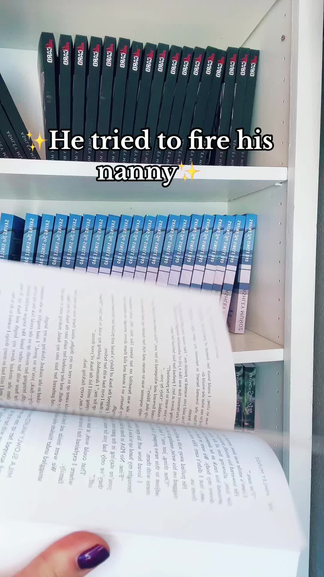 @Ashley Muñoz Reads