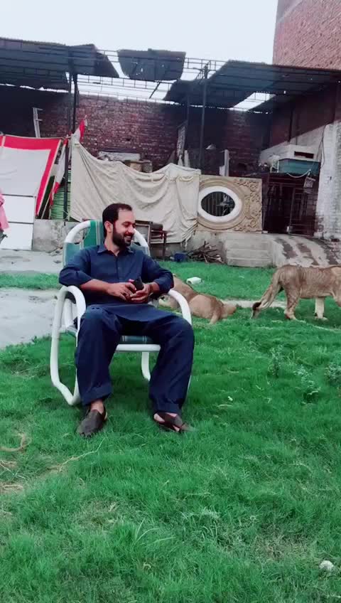 @Waqas Mia ®️