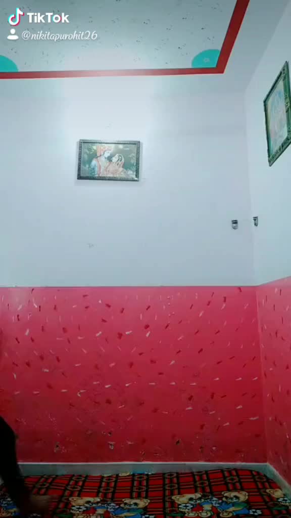 @👸Nikita Purohit🦋