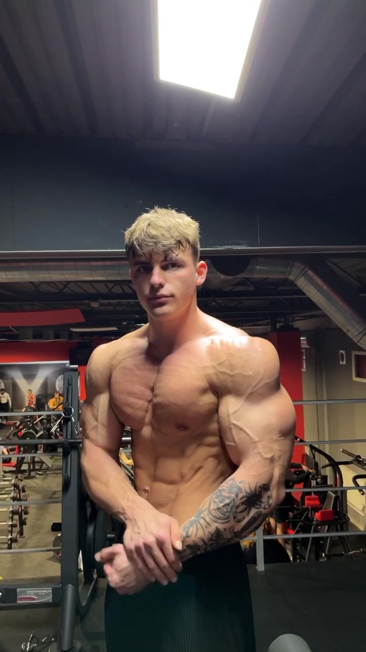 @oliverprochazka