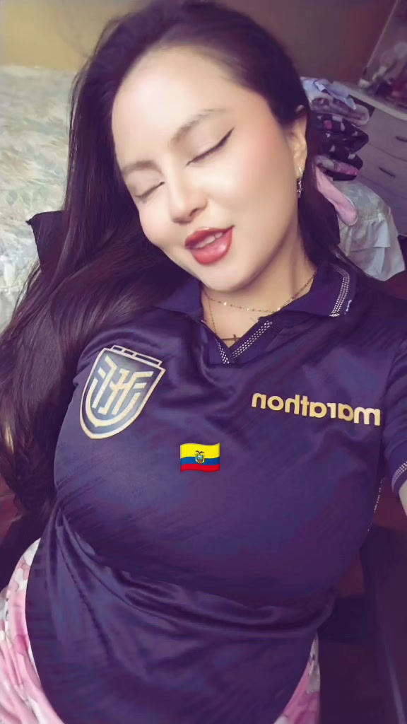 @Niicole Stefaniia 🌻🖤