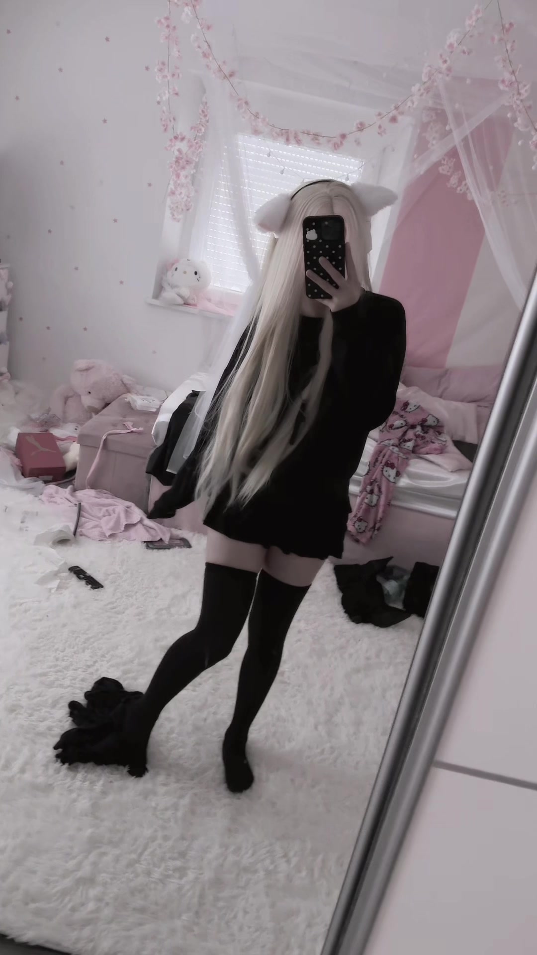 @~:~