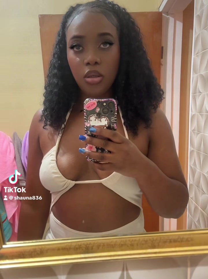 @Shauna🥰😍