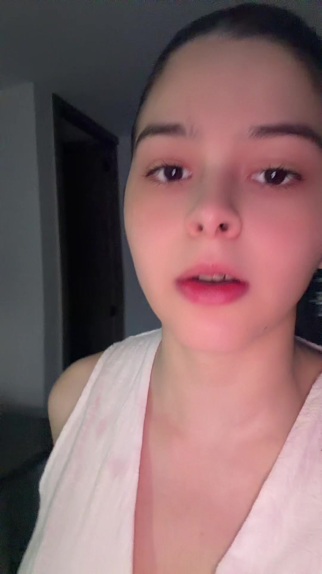 @luceroanahit