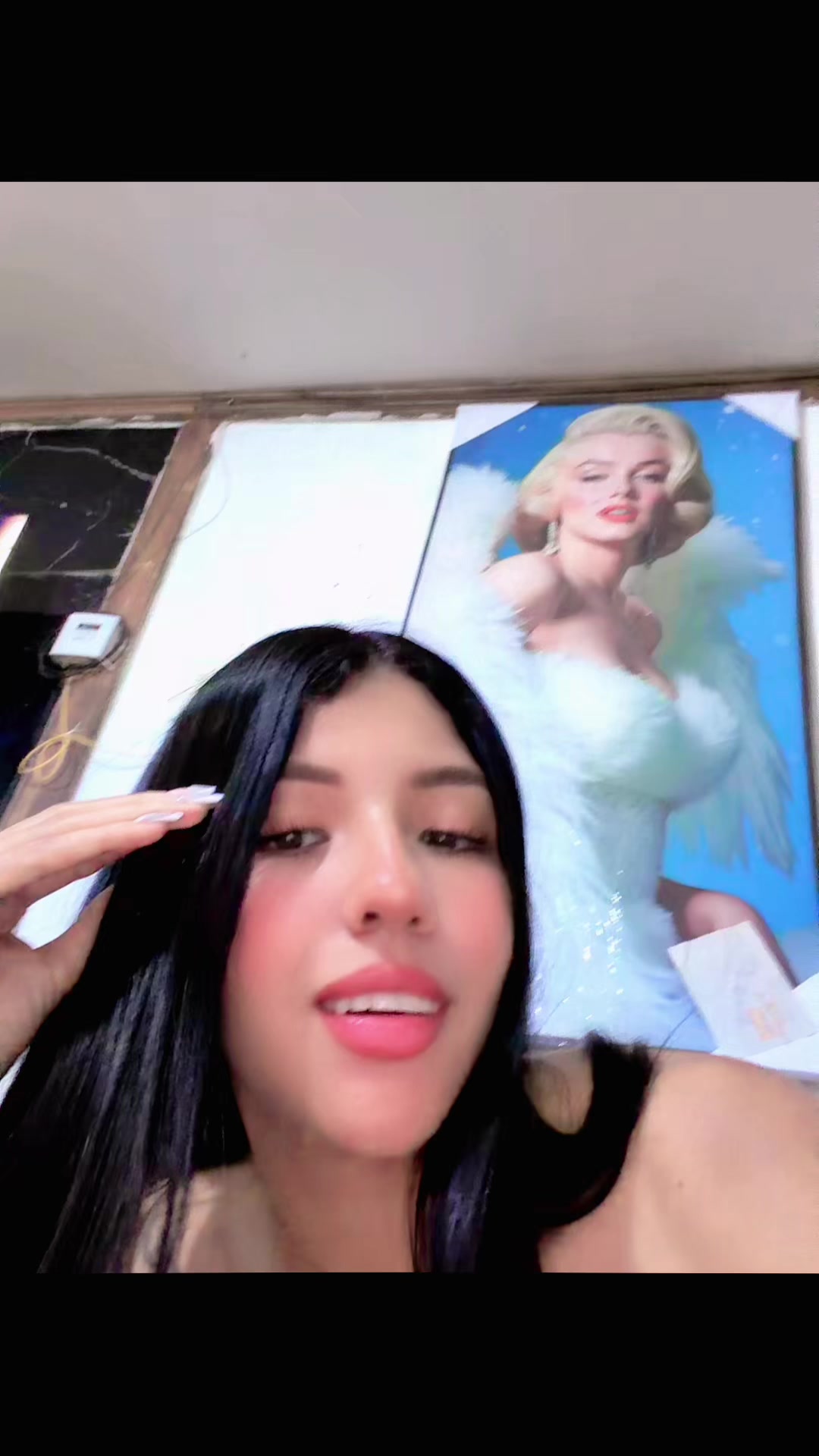 @🦂