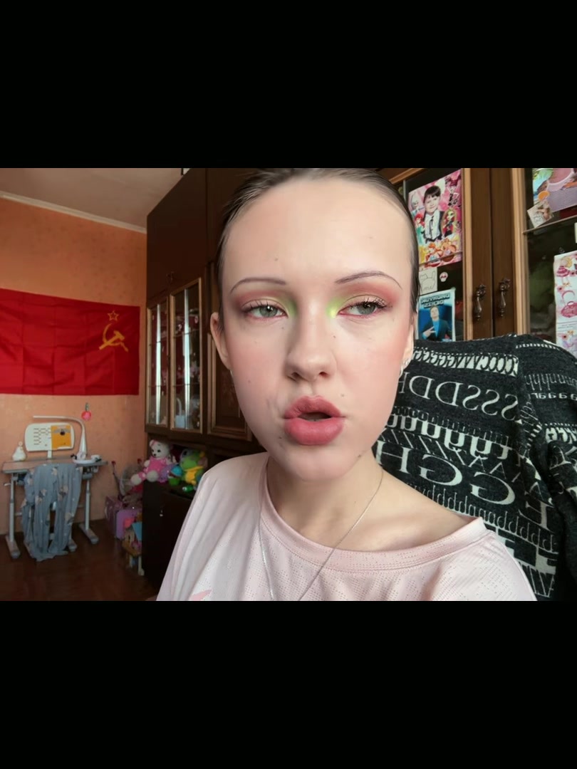 @Аня