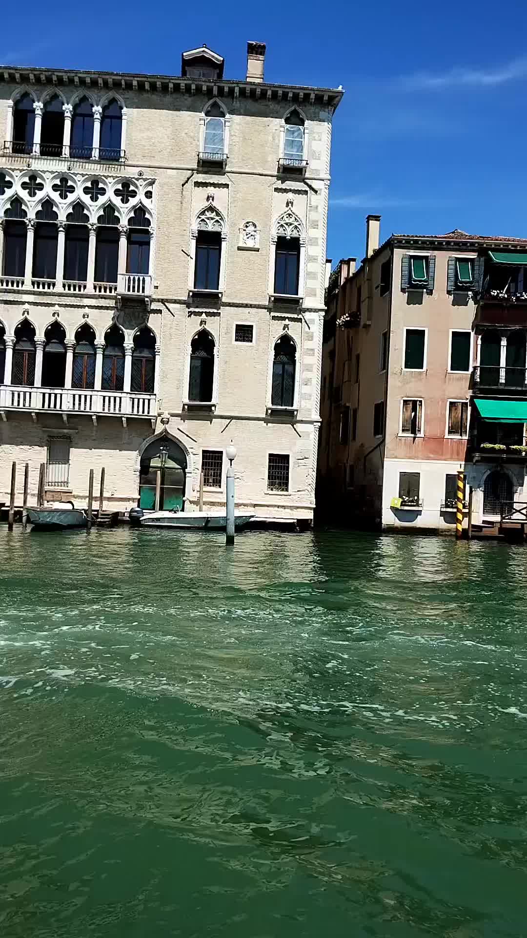 @Sabrina Aramini