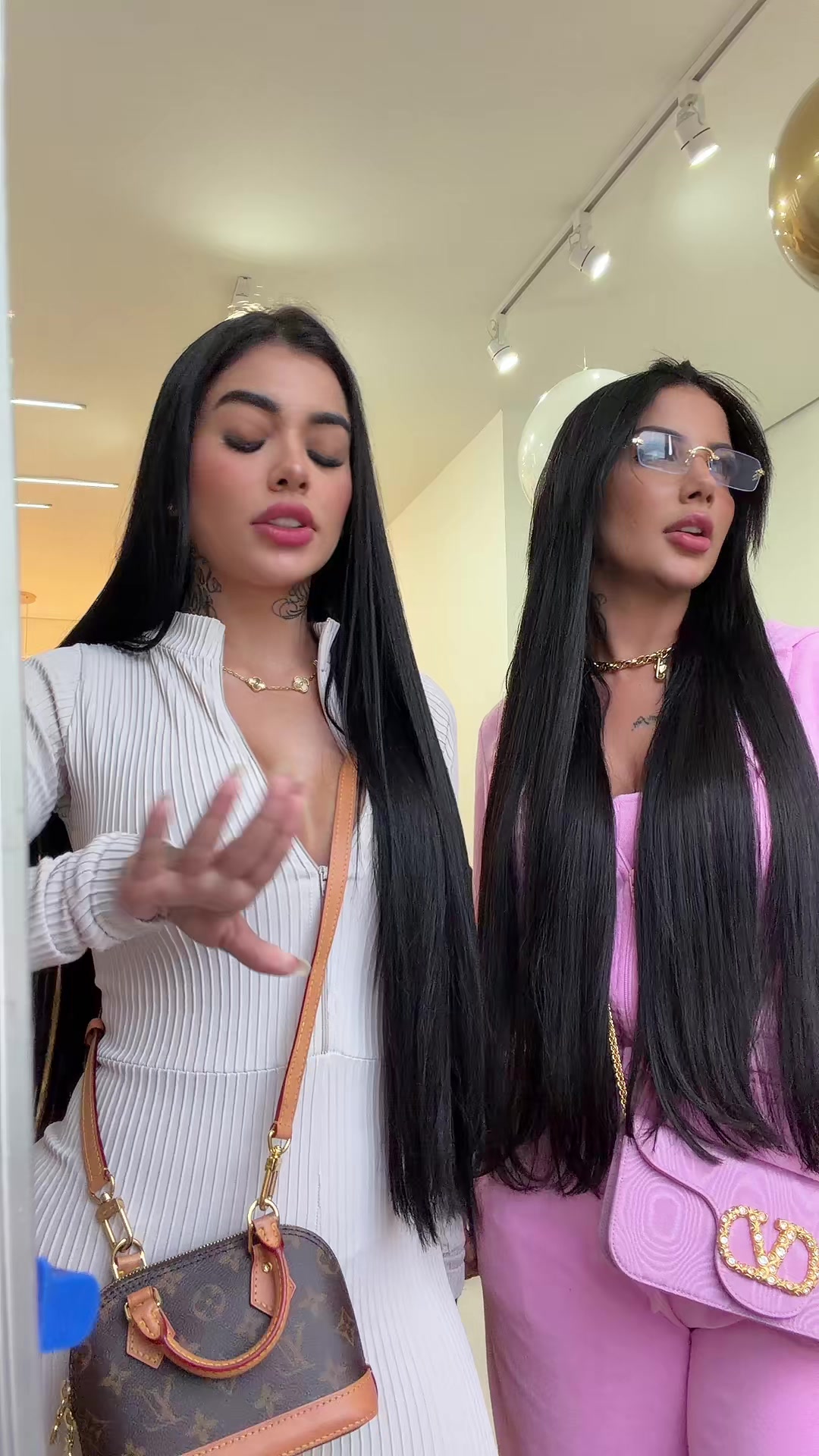@lopesjhe_