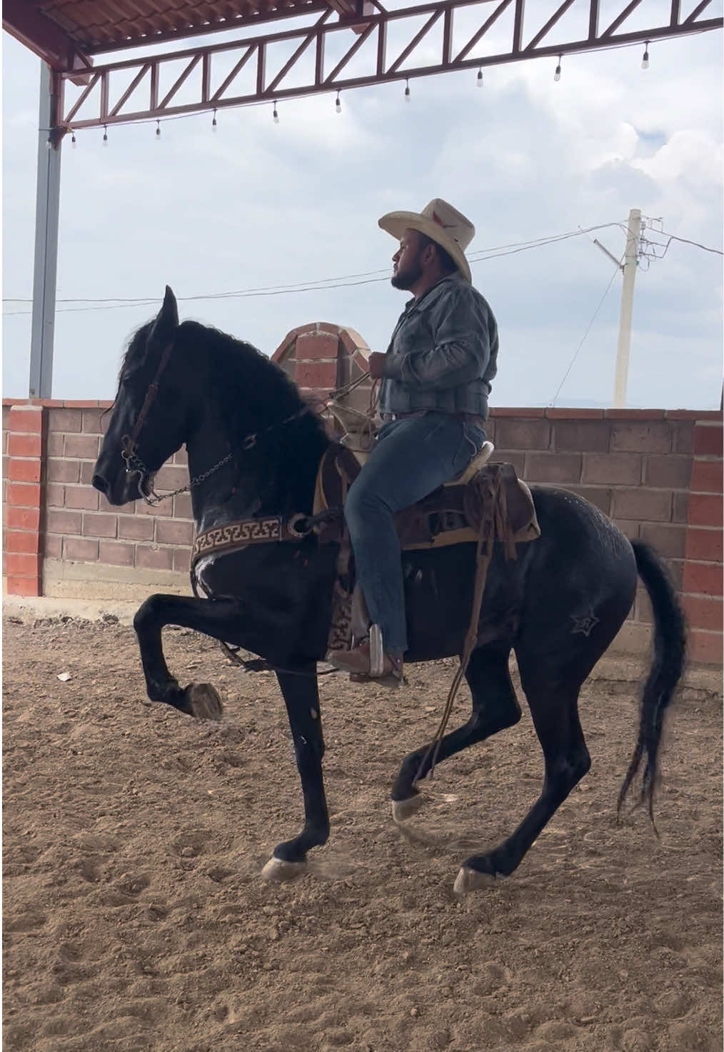 @Rober Villase&ntilde;or