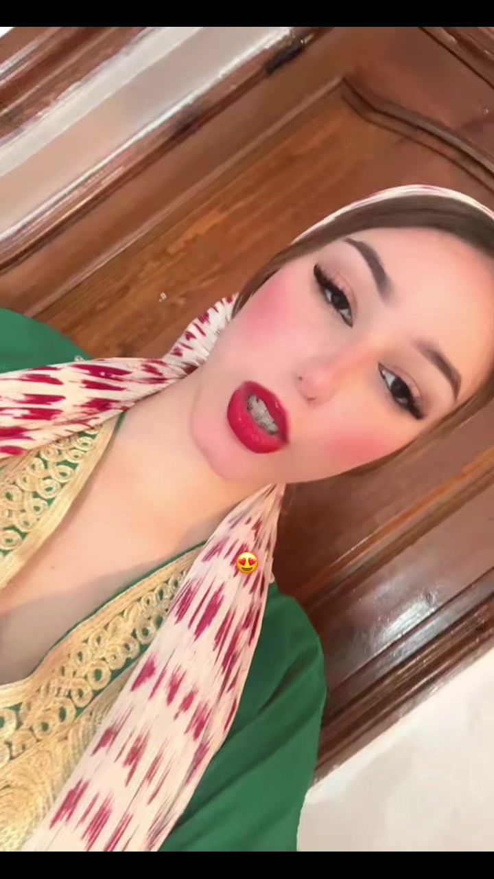 @b_loooonda