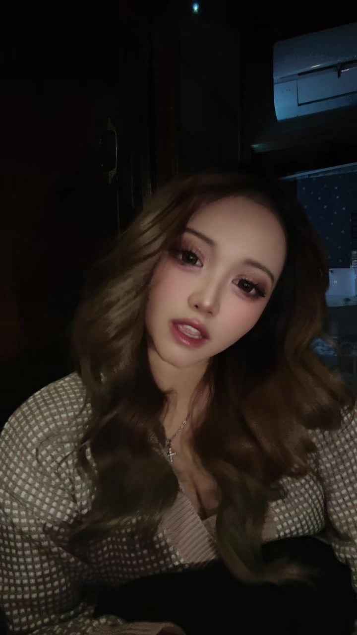 @๐ข๐๐ข
