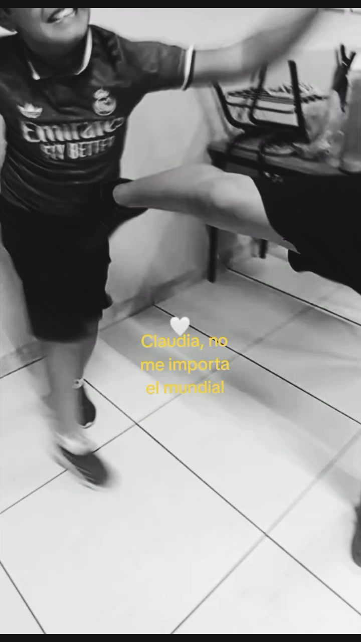 @🐚