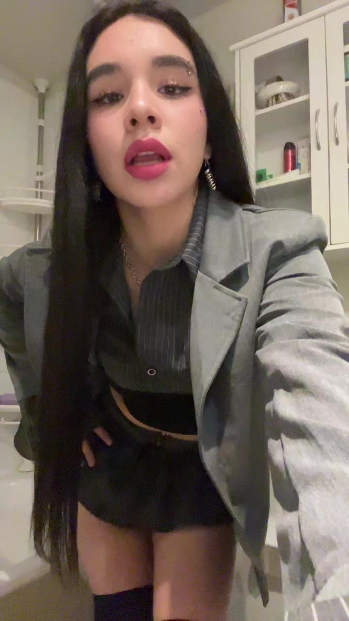 @Dani 🖤