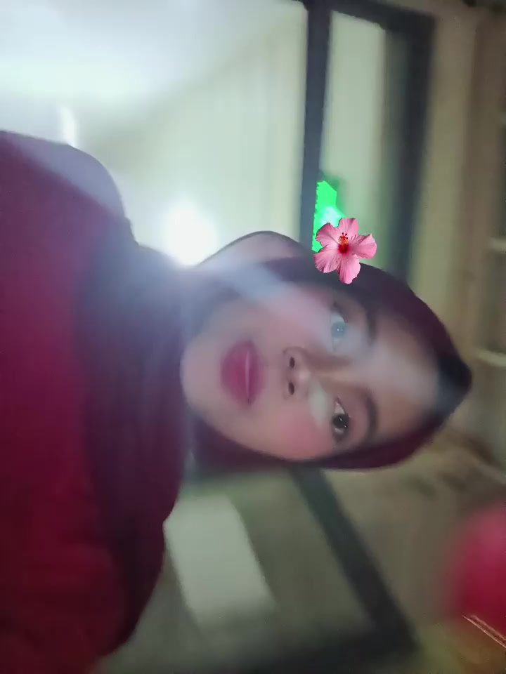 @伊笑
