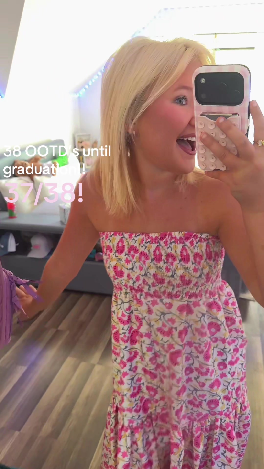 @laneygracekelley