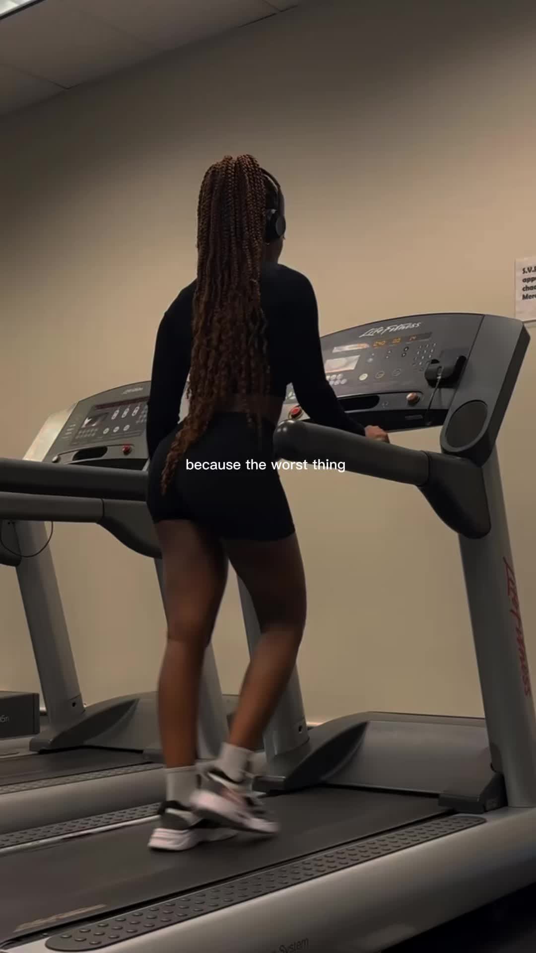 @Emma🖤