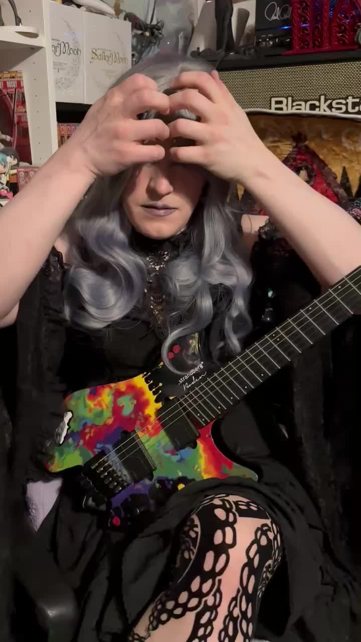 @MiserableMimic