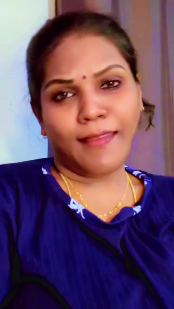 @GaYaThRI❤️ MaNiKAnDaN ❤️🇨🇦☃️