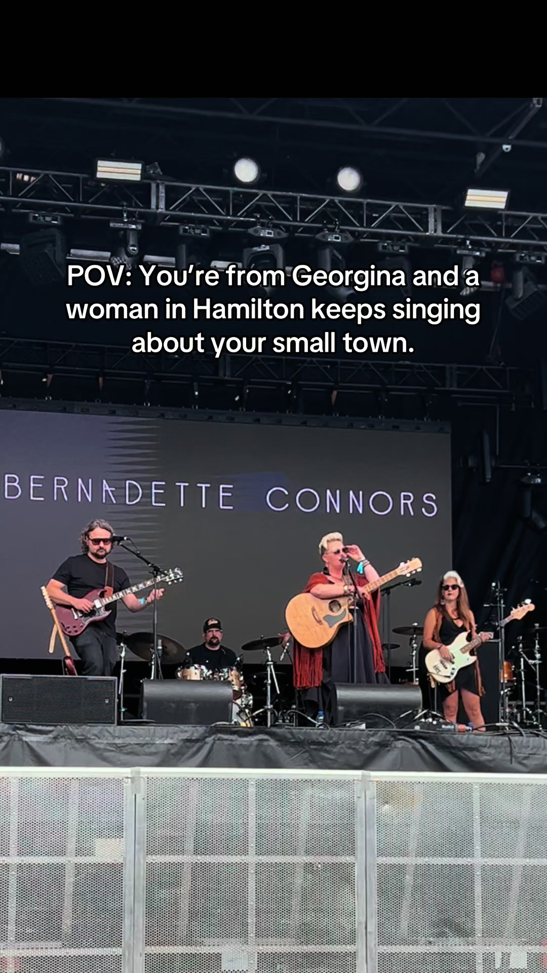 @🇨🇦 Bernadette Connors