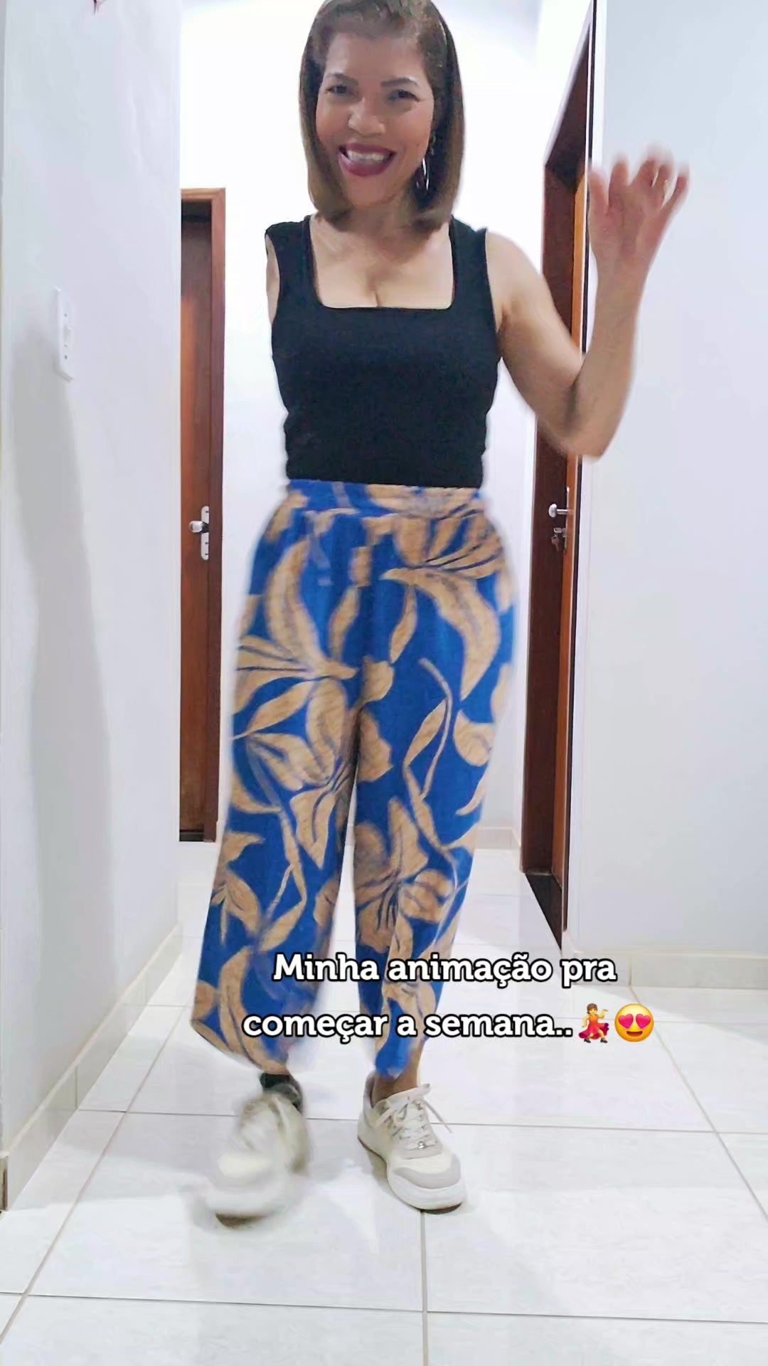 @Bella_dan&ccedil;arina💃🦿