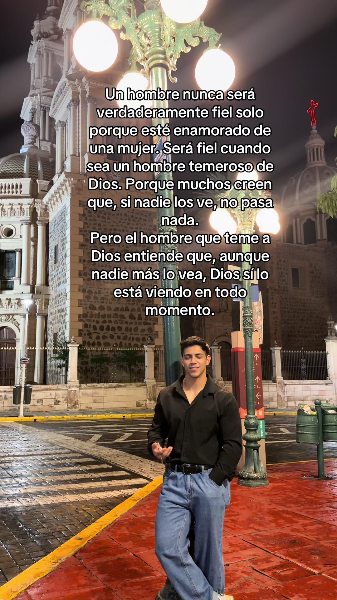 @roque Hernández