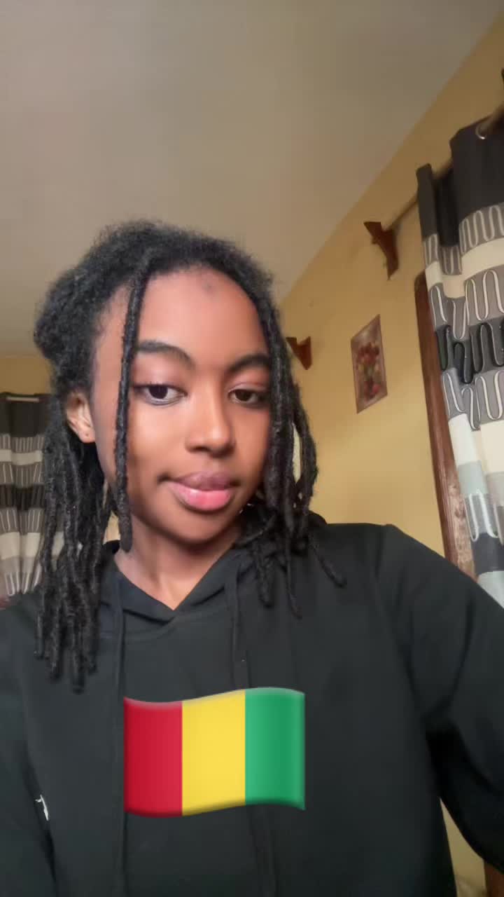 @AïssatouSow🇬🇳